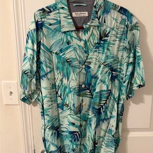 Tommy Bahama Aqua and Blue Tropical Leaf Button-Down Shirt